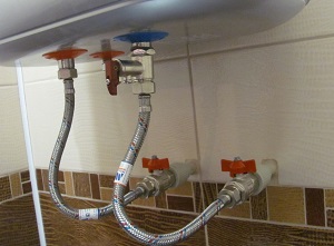 Подключение накопительного водонагревателя в Керчи