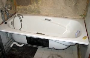 Установка стальной ванны в Керчи