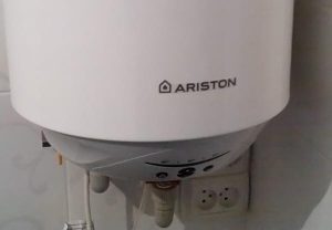 Замена водонагревателя Аристон в Керчи